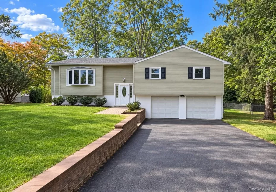 343 Ehrhardt Road, Orangetown, NY, 4 Bedrooms Bedrooms, 8 Rooms Rooms,2 BathroomsBathrooms,Residential Lease,For Rent,Ehrhardt,0,1052577 343 Ehrhardt Road, Orangetown, NY, 4 Bedrooms Bedrooms, 8 Rooms Rooms,2 BathroomsBathrooms,Residential Lease,For Rent,Ehrhardt,0,1052577