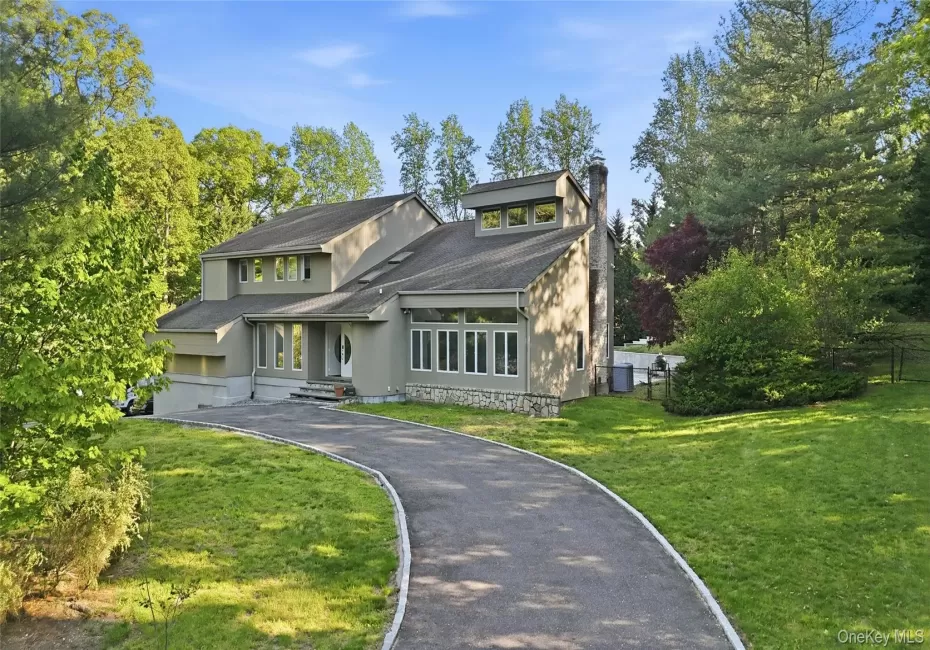 31 Sherwood Gate, Oyster Bay, NY, 5 Bedrooms Bedrooms, 11 Rooms Rooms,4 BathroomsBathrooms,Residential,For Rent,Sherwood Gate,0,998428 31 Sherwood Gate, Oyster Bay, NY, 5 Bedrooms Bedrooms, 11 Rooms Rooms,4 BathroomsBathrooms,Residential,For Rent,Sherwood Gate,0,998428