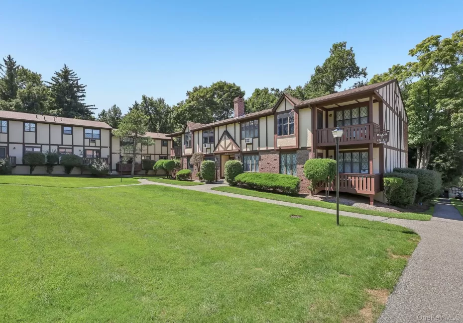 433 Sierra Vista Lane, Clarkstown, NY, 1 Bedroom Bedrooms, 4 Rooms Rooms,1 BathroomBathrooms,Residential Lease,For Rent,Sierra Vista,0,1046992 433 Sierra Vista Lane, Clarkstown, NY, 1 Bedroom Bedrooms, 4 Rooms Rooms,1 BathroomBathrooms,Residential Lease,For Rent,Sierra Vista,0,1046992