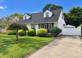 64 Fenimore Street, Hempstead, NY, 4 Bedrooms Bedrooms, 7 Rooms Rooms,2 BathroomsBathrooms,Residential,For Rent,Fenimore,0,1051322 64 Fenimore Street, Hempstead, NY, 4 Bedrooms Bedrooms, 7 Rooms Rooms,2 BathroomsBathrooms,Residential,For Rent,Fenimore,0,1051322