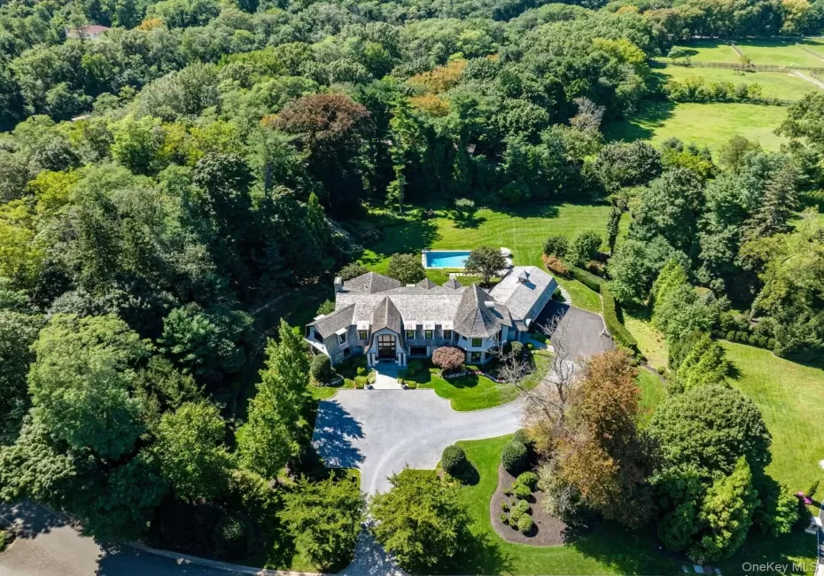 2 Hidden Pond Drive, Oyster Bay, NY, 7 Bedrooms Bedrooms, 15 Rooms Rooms,8 BathroomsBathrooms,Residential,For Rent,Hidden Pond,0,1052387 2 Hidden Pond Drive, Oyster Bay, NY, 7 Bedrooms Bedrooms, 15 Rooms Rooms,8 BathroomsBathrooms,Residential,For Rent,Hidden Pond,0,1052387
