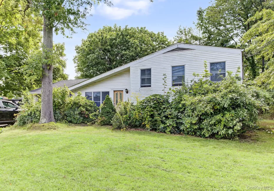 27 Convent Road, Orangetown, NY, 3 Bedrooms Bedrooms, 7 Rooms Rooms,1 BathroomBathrooms,Residential,For Rent,Convent,0,1053078 27 Convent Road, Orangetown, NY, 3 Bedrooms Bedrooms, 7 Rooms Rooms,1 BathroomBathrooms,Residential,For Rent,Convent,0,1053078