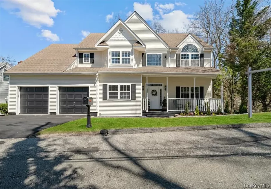 33 Potter Ln, Huntington, NY, 6 Bedrooms Bedrooms, 12 Rooms Rooms,2 BathroomsBathrooms,Residential,For Rent,Potter Ln,0,1053413 33 Potter Ln, Huntington, NY, 6 Bedrooms Bedrooms, 12 Rooms Rooms,2 BathroomsBathrooms,Residential,For Rent,Potter Ln,0,1053413