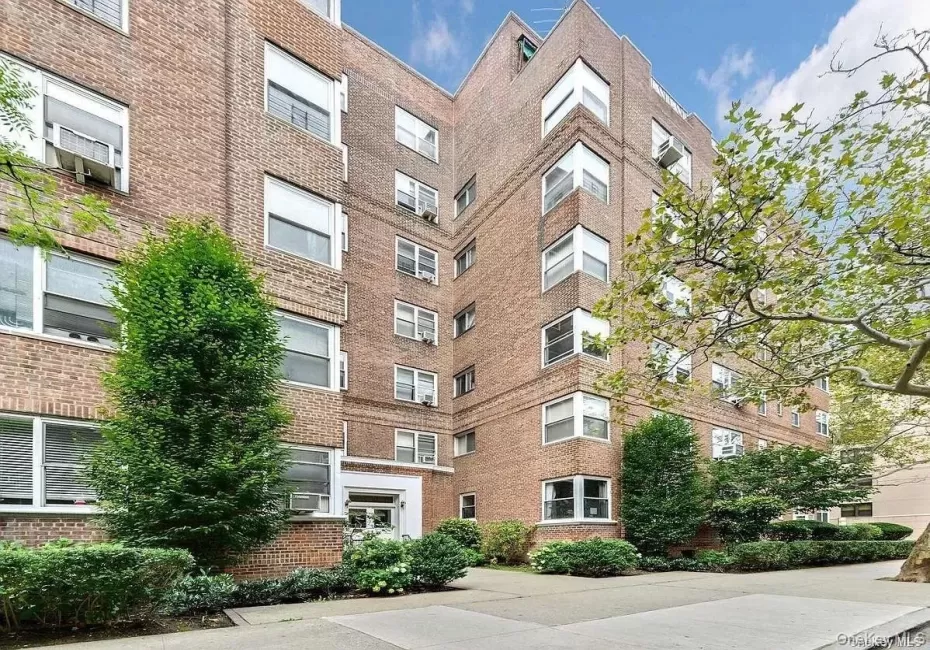 71-36 110th Street, New York, NY, 2 Bedrooms Bedrooms, 5 Rooms Rooms,1 BathroomBathrooms,Residential,For Rent,110th,0,1053388 71-36 110th Street, New York, NY, 2 Bedrooms Bedrooms, 5 Rooms Rooms,1 BathroomBathrooms,Residential,For Rent,110th,0,1053388