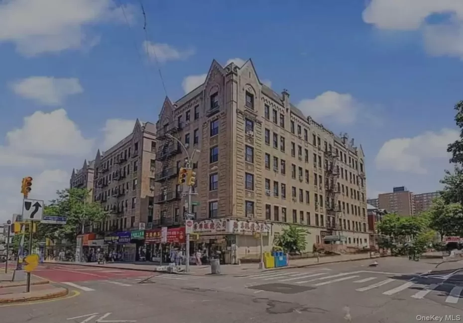 136-05 Sanford Avenue, New York, NY, 1 Bedroom Bedrooms, 3 Rooms Rooms,1 BathroomBathrooms,Residential,For Rent,Sanford,0,1053434 136-05 Sanford Avenue, New York, NY, 1 Bedroom Bedrooms, 3 Rooms Rooms,1 BathroomBathrooms,Residential,For Rent,Sanford,0,1053434