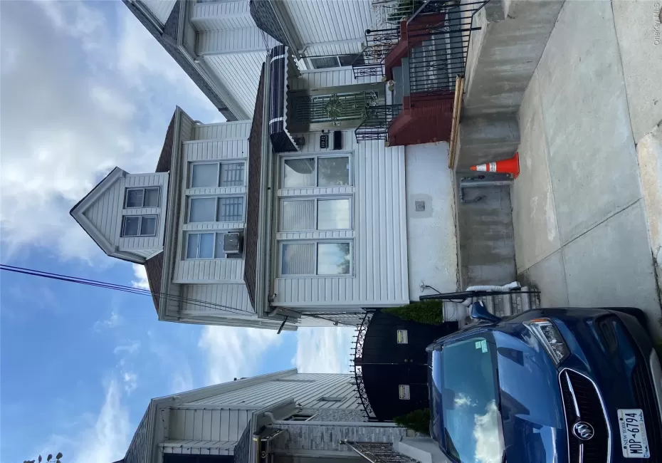 11912 144th Street, New York, NY, 3 Bedrooms Bedrooms, 8 Rooms Rooms,4 BathroomsBathrooms,Residential,For Rent,144th,0,1053374 11912 144th Street, New York, NY, 3 Bedrooms Bedrooms, 8 Rooms Rooms,4 BathroomsBathrooms,Residential,For Rent,144th,0,1053374