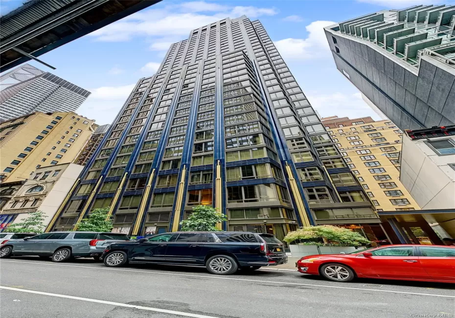 135 47th Street, New York, NY, 1 Bedroom Bedrooms, 3 Rooms Rooms,1 BathroomBathrooms,Residential Lease,For Rent,47th,0,1053493 135 47th Street, New York, NY, 1 Bedroom Bedrooms, 3 Rooms Rooms,1 BathroomBathrooms,Residential Lease,For Rent,47th,0,1053493