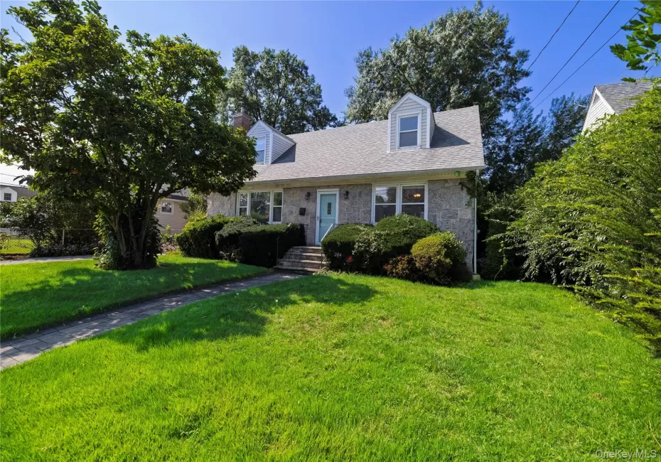 204 Pamlico Avenue, Hempstead, NY, 5 Bedrooms Bedrooms, 13 Rooms Rooms,2 BathroomsBathrooms,Residential,For Rent,Pamlico,0,1052516 204 Pamlico Avenue, Hempstead, NY, 5 Bedrooms Bedrooms, 13 Rooms Rooms,2 BathroomsBathrooms,Residential,For Rent,Pamlico,0,1052516