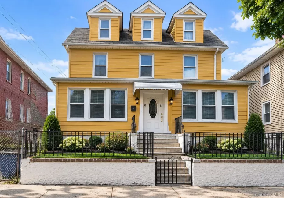 3118 102nd Street, New York, NY, 7 Bedrooms Bedrooms, 9 Rooms Rooms,4 BathroomsBathrooms,Residential,For Rent,102nd,0,1052873 3118 102nd Street, New York, NY, 7 Bedrooms Bedrooms, 9 Rooms Rooms,4 BathroomsBathrooms,Residential,For Rent,102nd,0,1052873