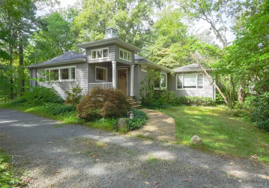 9 Oleander Drive, Huntington, NY, 2 Bedrooms Bedrooms, 6 Rooms Rooms,2 BathroomsBathrooms,Residential Lease,For Rent,Oleander,0,1053048 9 Oleander Drive, Huntington, NY, 2 Bedrooms Bedrooms, 6 Rooms Rooms,2 BathroomsBathrooms,Residential Lease,For Rent,Oleander,0,1053048