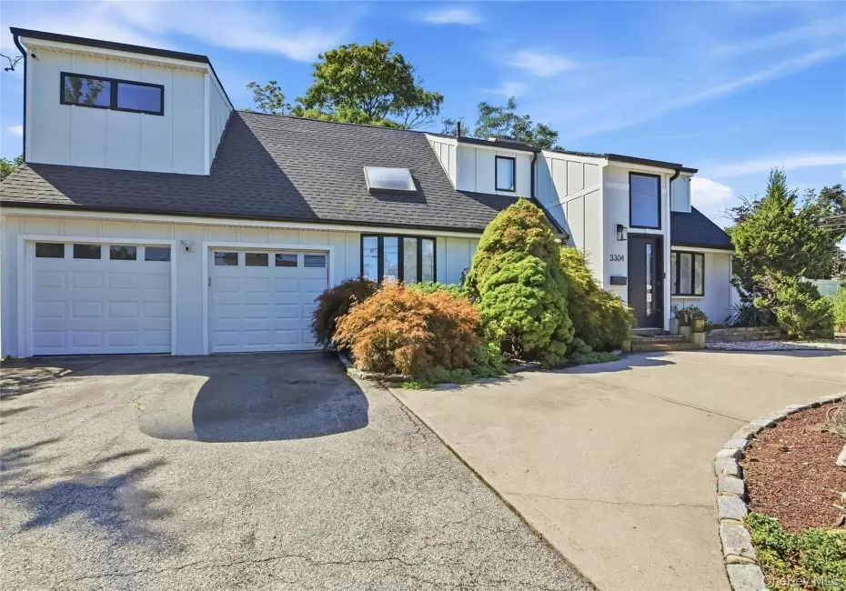 3304 Park Avenue, Hempstead, NY, 4 Bedrooms Bedrooms, 9 Rooms Rooms,2 BathroomsBathrooms,Residential Lease,For Rent,Park,0,1053689 3304 Park Avenue, Hempstead, NY, 4 Bedrooms Bedrooms, 9 Rooms Rooms,2 BathroomsBathrooms,Residential Lease,For Rent,Park,0,1053689