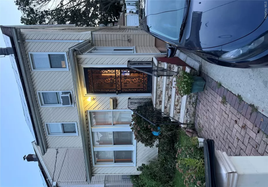 112-34 203rd Street, New York, NY, 4 Bedrooms Bedrooms, 9 Rooms Rooms,2 BathroomsBathrooms,Residential,For Rent,203rd,0,1053633 112-34 203rd Street, New York, NY, 4 Bedrooms Bedrooms, 9 Rooms Rooms,2 BathroomsBathrooms,Residential,For Rent,203rd,0,1053633