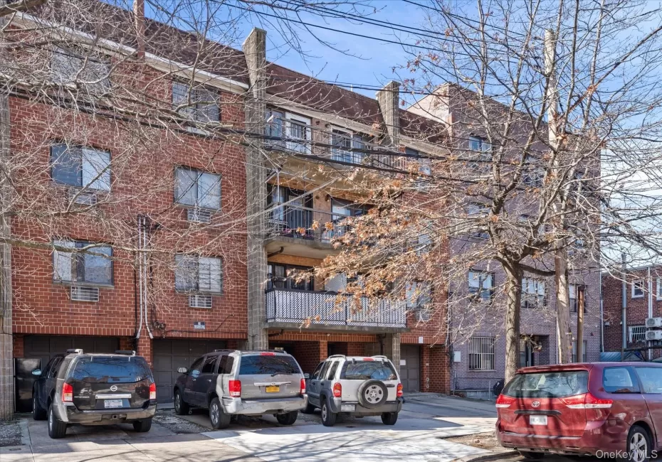 140-12 33rd Avenue, New York, NY, 1 Bedroom Bedrooms, 2 Rooms Rooms,1 BathroomBathrooms,Residential,For Rent,33rd,0,1053314 140-12 33rd Avenue, New York, NY, 1 Bedroom Bedrooms, 2 Rooms Rooms,1 BathroomBathrooms,Residential,For Rent,33rd,0,1053314