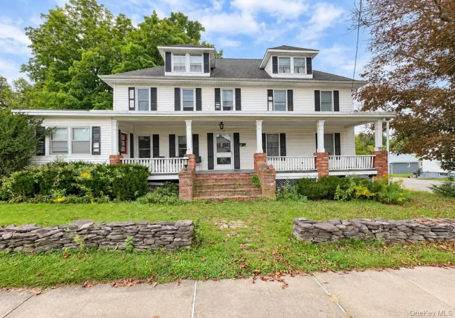 39 Maple Avenue, Warwick (town), NY, 4 Bedrooms Bedrooms, 7 Rooms Rooms,2 BathroomsBathrooms,Residential,For Rent,Maple,0,1053550 39 Maple Avenue, Warwick (town), NY, 4 Bedrooms Bedrooms, 7 Rooms Rooms,2 BathroomsBathrooms,Residential,For Rent,Maple,0,1053550