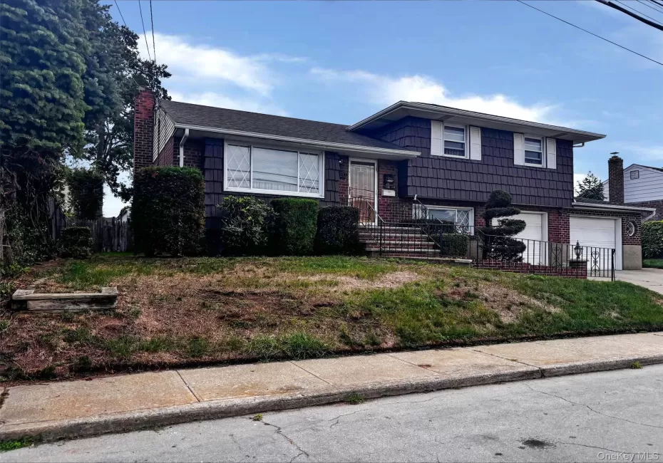 120 Osborne Road, Hempstead, NY, 3 Bedrooms Bedrooms, 6 Rooms Rooms,1 BathroomBathrooms,Residential,For Rent,Osborne,0,1051248 120 Osborne Road, Hempstead, NY, 3 Bedrooms Bedrooms, 6 Rooms Rooms,1 BathroomBathrooms,Residential,For Rent,Osborne,0,1051248