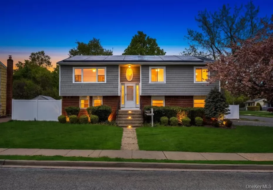 226 Princess Street, Oyster Bay, NY, 6 Bedrooms Bedrooms, 10 Rooms Rooms,3 BathroomsBathrooms,Residential,For Rent,Princess,0,1043734 226 Princess Street, Oyster Bay, NY, 6 Bedrooms Bedrooms, 10 Rooms Rooms,3 BathroomsBathrooms,Residential,For Rent,Princess,0,1043734