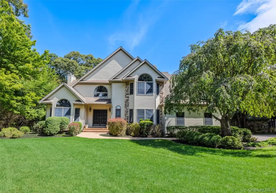 28 Apricot Road, Brookhaven, NY, 5 Bedrooms Bedrooms, 9 Rooms Rooms,3 BathroomsBathrooms,Residential,For Rent,Apricot,0,1045015 28 Apricot Road, Brookhaven, NY, 5 Bedrooms Bedrooms, 9 Rooms Rooms,3 BathroomsBathrooms,Residential,For Rent,Apricot,0,1045015