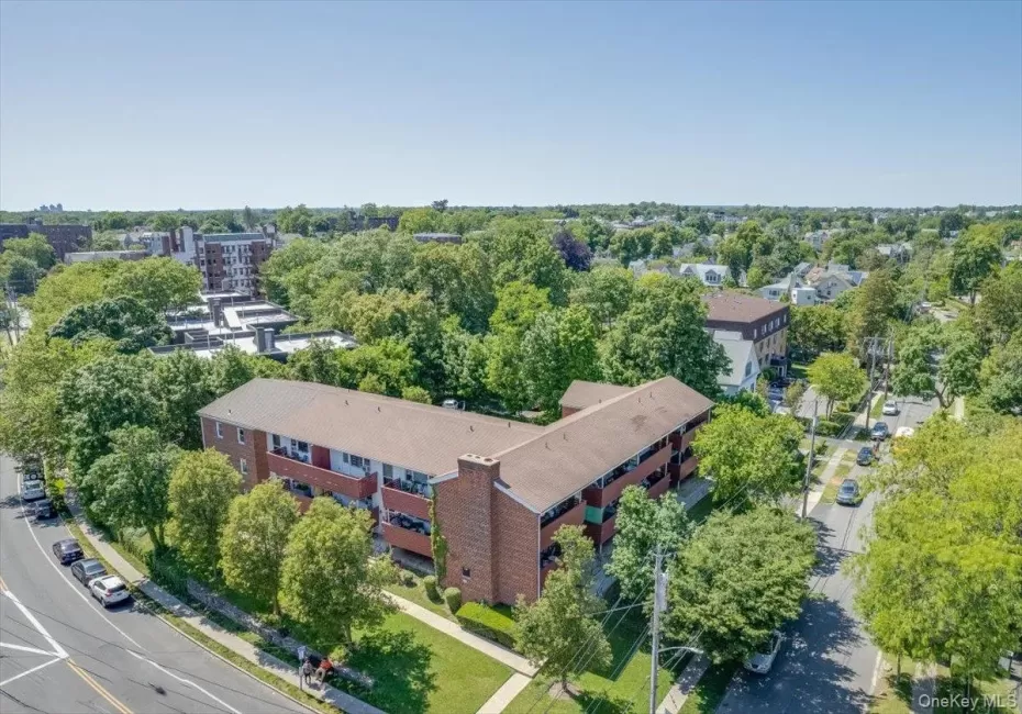 437 Pelham Road, New Rochelle, NY, 1 Bedroom Bedrooms, 4 Rooms Rooms,1 BathroomBathrooms,Residential Lease,For Rent,Pelham,0,1050818 437 Pelham Road, New Rochelle, NY, 1 Bedroom Bedrooms, 4 Rooms Rooms,1 BathroomBathrooms,Residential Lease,For Rent,Pelham,0,1050818