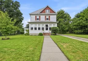 68 Jayne Avenue, Brookhaven, NY, 4 Bedrooms Bedrooms, 10 Rooms Rooms,2 BathroomsBathrooms,Residential,For Rent,Jayne,0,1030614 68 Jayne Avenue, Brookhaven, NY, 4 Bedrooms Bedrooms, 10 Rooms Rooms,2 BathroomsBathrooms,Residential,For Rent,Jayne,0,1030614