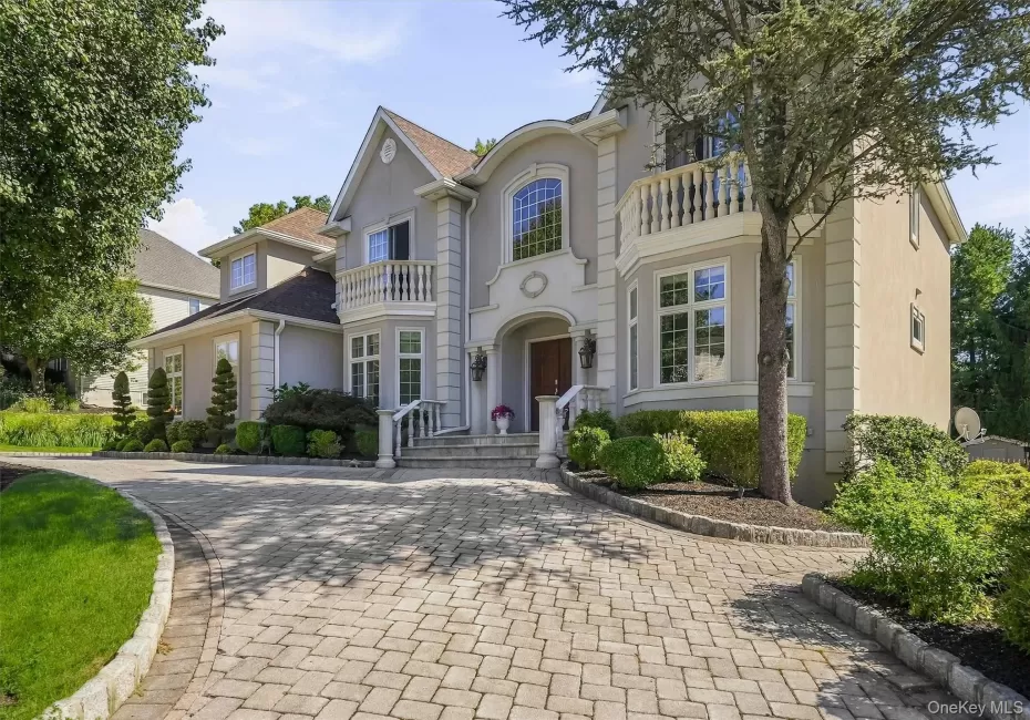 18 King Arthur Court, Clarkstown, NY, 6 Bedrooms Bedrooms, 19 Rooms Rooms,5 BathroomsBathrooms,Residential,For Rent,King Arthur,0,1051444 18 King Arthur Court, Clarkstown, NY, 6 Bedrooms Bedrooms, 19 Rooms Rooms,5 BathroomsBathrooms,Residential,For Rent,King Arthur,0,1051444