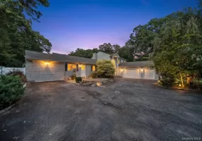 75 Whiskey Road, Brookhaven, NY, 4 Bedrooms Bedrooms, 8 Rooms Rooms,4 BathroomsBathrooms,Residential,For Rent,Whiskey,0,1053239 75 Whiskey Road, Brookhaven, NY, 4 Bedrooms Bedrooms, 8 Rooms Rooms,4 BathroomsBathrooms,Residential,For Rent,Whiskey,0,1053239