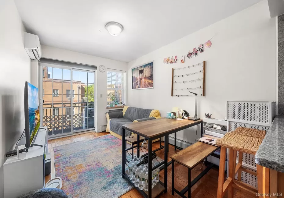 139-39 35th Avenue, New York, NY, 2 Bedrooms Bedrooms, 4 Rooms Rooms,2 BathroomsBathrooms,Residential,For Rent,35th,0,1050721 139-39 35th Avenue, New York, NY, 2 Bedrooms Bedrooms, 4 Rooms Rooms,2 BathroomsBathrooms,Residential,For Rent,35th,0,1050721