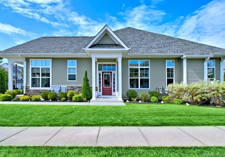 182 Belmont Circle, Brookhaven, NY, 3 Bedrooms Bedrooms, 9 Rooms Rooms,2 BathroomsBathrooms,Residential,For Rent,Belmont,0,1052625 182 Belmont Circle, Brookhaven, NY, 3 Bedrooms Bedrooms, 9 Rooms Rooms,2 BathroomsBathrooms,Residential,For Rent,Belmont,0,1052625