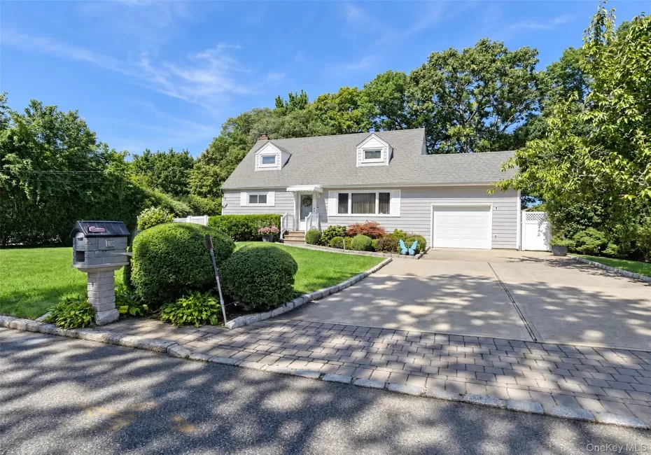 25 Joy Road, Brookhaven, NY, 4 Bedrooms Bedrooms, 6 Rooms Rooms,2 BathroomsBathrooms,Residential,For Rent,Joy,0,1053858 25 Joy Road, Brookhaven, NY, 4 Bedrooms Bedrooms, 6 Rooms Rooms,2 BathroomsBathrooms,Residential,For Rent,Joy,0,1053858