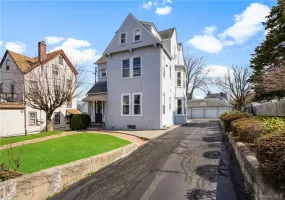 10 Lafayette Street, New Rochelle, NY, 3 Bedrooms Bedrooms, 5 Rooms Rooms,1 BathroomBathrooms,Residential Lease,For Rent,Lafayette,0,1052649 10 Lafayette Street, New Rochelle, NY, 3 Bedrooms Bedrooms, 5 Rooms Rooms,1 BathroomBathrooms,Residential Lease,For Rent,Lafayette,0,1052649