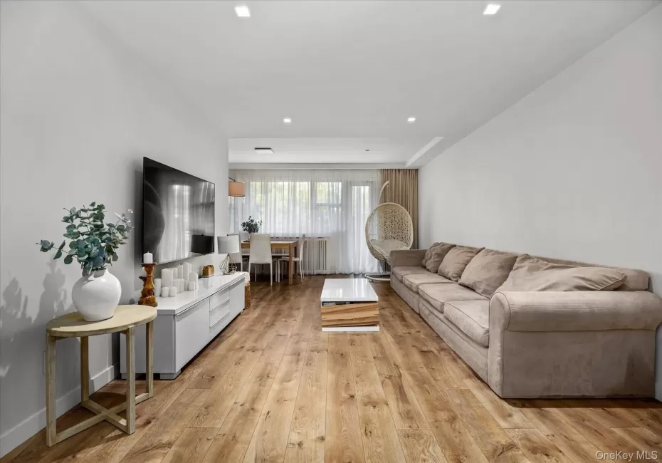 151-31 88th Street, New York, NY, 2 Bedrooms Bedrooms, 5 Rooms Rooms,2 BathroomsBathrooms,Residential,For Rent,88th,0,1053995 151-31 88th Street, New York, NY, 2 Bedrooms Bedrooms, 5 Rooms Rooms,2 BathroomsBathrooms,Residential,For Rent,88th,0,1053995