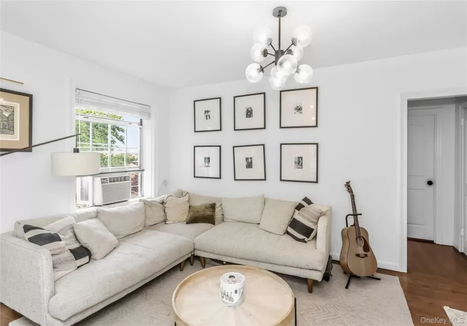 51-10 30 Avenue, New York, NY, 1 Bedroom Bedrooms, 3 Rooms Rooms,1 BathroomBathrooms,Residential,For Rent,30,0,1054043 51-10 30 Avenue, New York, NY, 1 Bedroom Bedrooms, 3 Rooms Rooms,1 BathroomBathrooms,Residential,For Rent,30,0,1054043