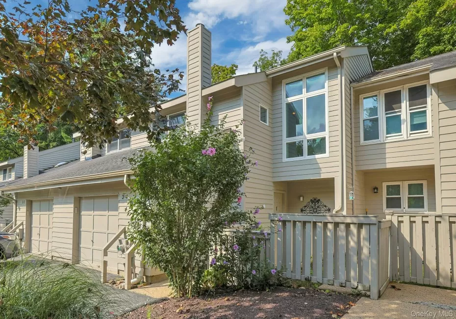 Set in a well maintained townhome community and located just a few minutes to the Croton Harmon train station, 3 Brooke Club Drive, Unit 4 inhabits the best of both worlds. It is near to shops, travel and amenities, but in a treed, quiet community with a pool and clubhouse. Set in a well maintained townhome community and located just a few minutes to the Croton Harmon train station, 3 Brooke Club Drive, Unit 4 inhabits the best of both worlds. It is near to shops, travel and amenities, but in a treed, quiet community with a pool and clubhouse.