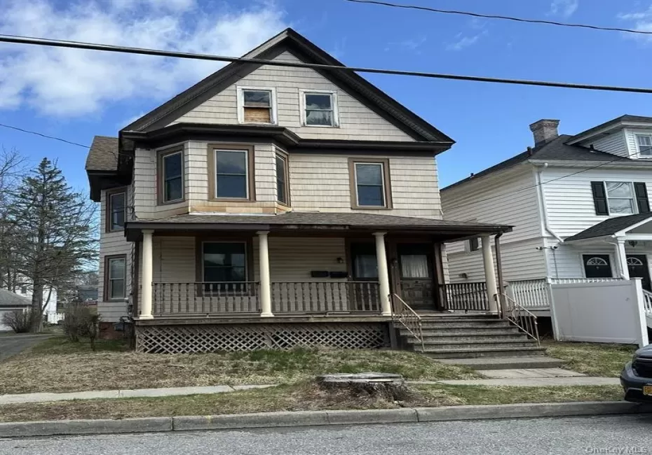 41 Lagrange Avenue, Poughkeepsie (town), NY, 3 Bedrooms Bedrooms, 8 Rooms Rooms,1 BathroomBathrooms,Residential Lease,For Rent,Lagrange,0,1054074 41 Lagrange Avenue, Poughkeepsie (town), NY, 3 Bedrooms Bedrooms, 8 Rooms Rooms,1 BathroomBathrooms,Residential Lease,For Rent,Lagrange,0,1054074