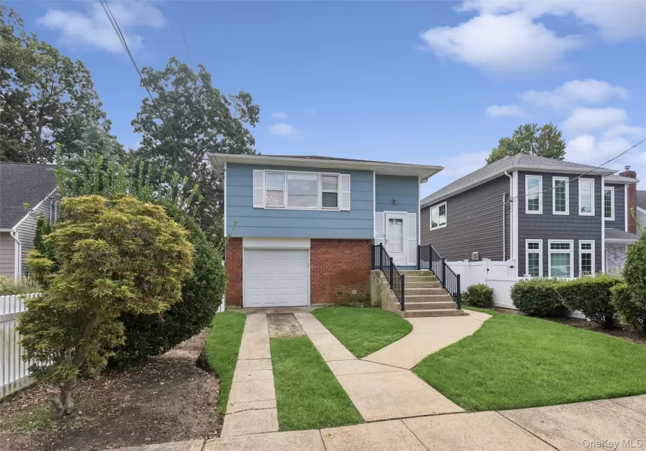 1928 Gormley Avenue, Hempstead, NY, 4 Bedrooms Bedrooms, 8 Rooms Rooms,2 BathroomsBathrooms,Residential,For Rent,Gormley,0,1041517 1928 Gormley Avenue, Hempstead, NY, 4 Bedrooms Bedrooms, 8 Rooms Rooms,2 BathroomsBathrooms,Residential,For Rent,Gormley,0,1041517