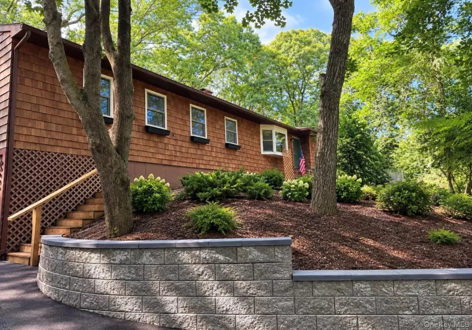 2398 River Road, Riverhead, NY, 2 Bedrooms Bedrooms, 5 Rooms Rooms,1 BathroomBathrooms,Residential,For Rent,River,0,1053733 2398 River Road, Riverhead, NY, 2 Bedrooms Bedrooms, 5 Rooms Rooms,1 BathroomBathrooms,Residential,For Rent,River,0,1053733