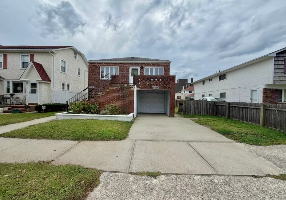 624 Beech Street, Long Beach, NY, 2 Bedrooms Bedrooms, 5 Rooms Rooms,1 BathroomBathrooms,Residential Lease,For Rent,Beech,0,1054144 624 Beech Street, Long Beach, NY, 2 Bedrooms Bedrooms, 5 Rooms Rooms,1 BathroomBathrooms,Residential Lease,For Rent,Beech,0,1054144