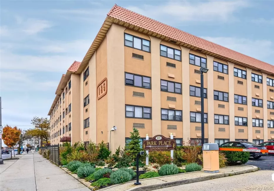 185 Park Avenue, Long Beach, NY, 2 Bedrooms Bedrooms, 4 Rooms Rooms,2 BathroomsBathrooms,Residential,For Rent,Park,0,1054154 185 Park Avenue, Long Beach, NY, 2 Bedrooms Bedrooms, 4 Rooms Rooms,2 BathroomsBathrooms,Residential,For Rent,Park,0,1054154