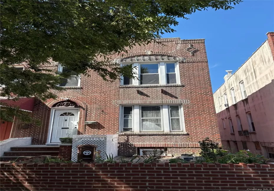 50-56 41st Street, New York, NY, 4 Bedrooms Bedrooms, 6 Rooms Rooms,1 BathroomBathrooms,Residential Lease,For Rent,41st,0,1054310 50-56 41st Street, New York, NY, 4 Bedrooms Bedrooms, 6 Rooms Rooms,1 BathroomBathrooms,Residential Lease,For Rent,41st,0,1054310
