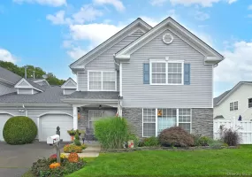 8 Lavern Drive, Brookhaven, NY, 2 Bedrooms Bedrooms, 6 Rooms Rooms,2 BathroomsBathrooms,Residential,For Rent,Lavern,0,1053094 8 Lavern Drive, Brookhaven, NY, 2 Bedrooms Bedrooms, 6 Rooms Rooms,2 BathroomsBathrooms,Residential,For Rent,Lavern,0,1053094