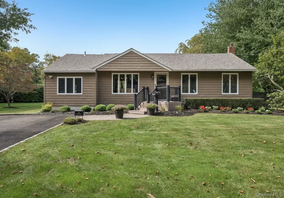 18 Gunther Drive, Huntington, NY, 4 Bedrooms Bedrooms, 8 Rooms Rooms,2 BathroomsBathrooms,Residential,For Rent,Gunther,0,1046983 18 Gunther Drive, Huntington, NY, 4 Bedrooms Bedrooms, 8 Rooms Rooms,2 BathroomsBathrooms,Residential,For Rent,Gunther,0,1046983