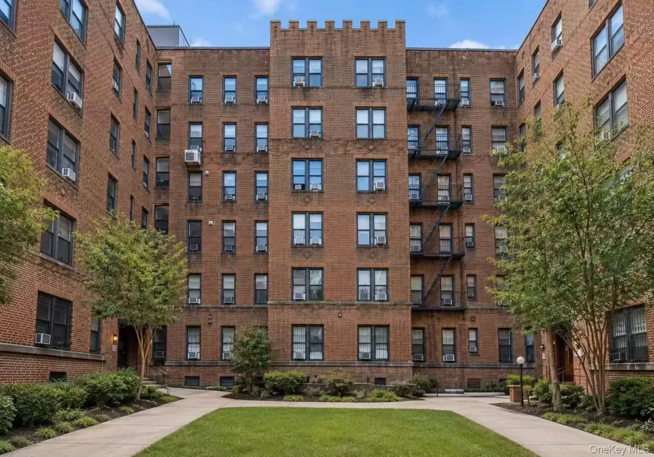 4220 Kissena Boulevard, New York, NY, 2 Bedrooms Bedrooms, 5 Rooms Rooms,1 BathroomBathrooms,Residential,For Rent,Kissena,0,1054378 4220 Kissena Boulevard, New York, NY, 2 Bedrooms Bedrooms, 5 Rooms Rooms,1 BathroomBathrooms,Residential,For Rent,Kissena,0,1054378