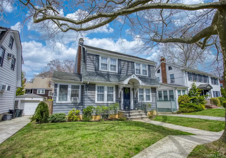 Welcome to 35 Rokeby Place! Welcome to 35 Rokeby Place!