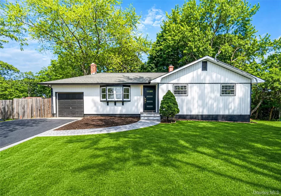 267 Woodhull Avenue, Brookhaven, NY, 3 Bedrooms Bedrooms, 8 Rooms Rooms,2 BathroomsBathrooms,Residential,For Rent,Woodhull,0,1009518 267 Woodhull Avenue, Brookhaven, NY, 3 Bedrooms Bedrooms, 8 Rooms Rooms,2 BathroomsBathrooms,Residential,For Rent,Woodhull,0,1009518