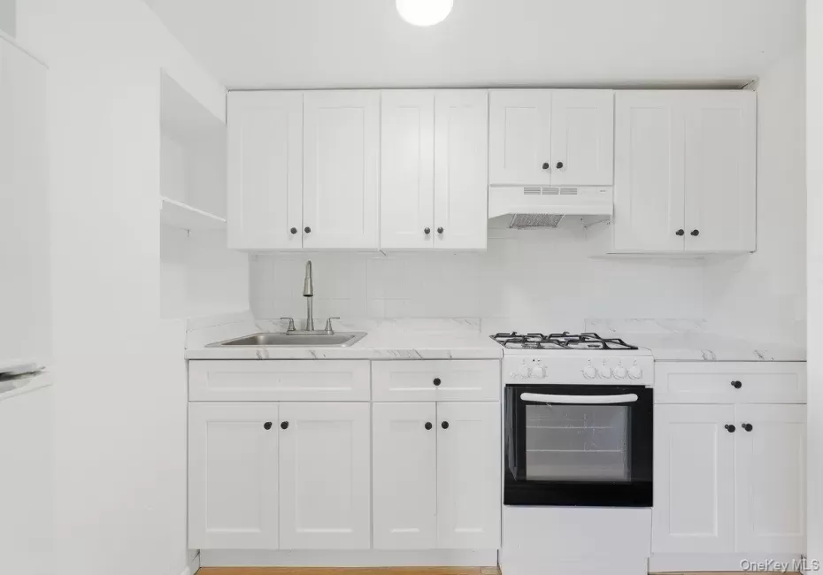 New kitchen and appliances New kitchen and appliances