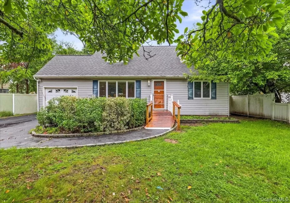 80 Ackerly Lane, Brookhaven, NY, 3 Bedrooms Bedrooms, 10 Rooms Rooms,2 BathroomsBathrooms,Residential,For Rent,Ackerly,0,1049549 80 Ackerly Lane, Brookhaven, NY, 3 Bedrooms Bedrooms, 10 Rooms Rooms,2 BathroomsBathrooms,Residential,For Rent,Ackerly,0,1049549