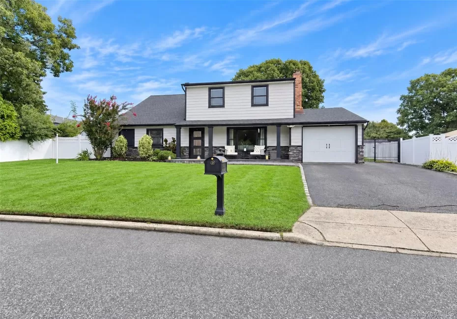 188 Glen Summer Road, Islip, NY, 5 Bedrooms Bedrooms, 7 Rooms Rooms,2 BathroomsBathrooms,Residential,For Rent,Glen Summer,0,1052078 188 Glen Summer Road, Islip, NY, 5 Bedrooms Bedrooms, 7 Rooms Rooms,2 BathroomsBathrooms,Residential,For Rent,Glen Summer,0,1052078