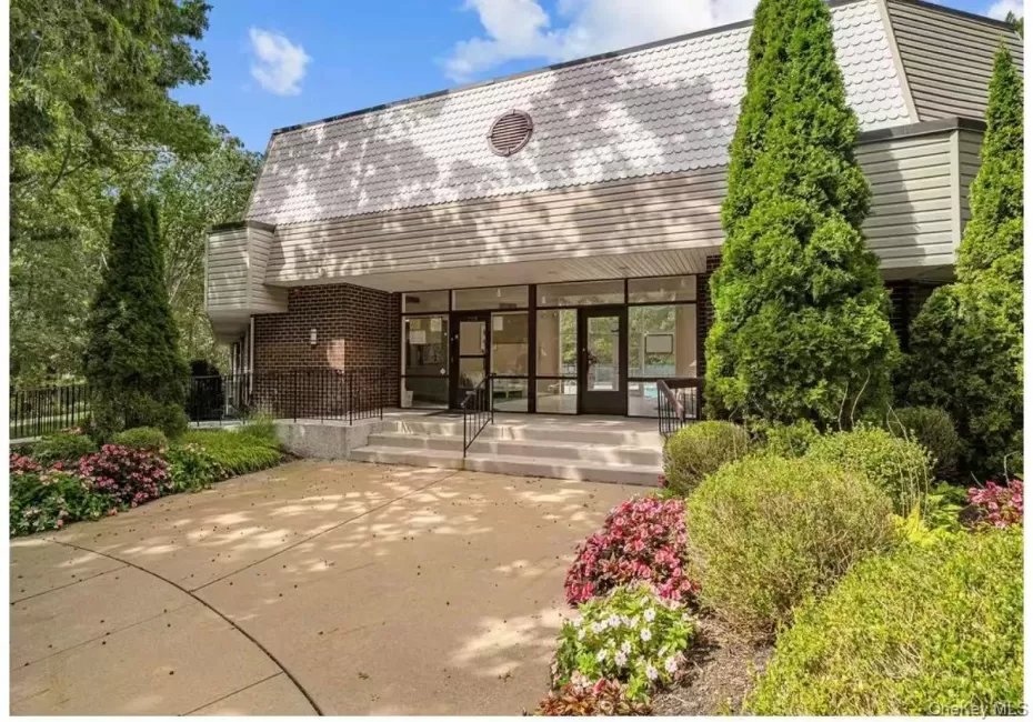 177 Cambridge Drive, Brookhaven, NY, 2 Bedrooms Bedrooms, 6 Rooms Rooms,1 BathroomBathrooms,Residential,For Rent,Cambridge,0,1052501 177 Cambridge Drive, Brookhaven, NY, 2 Bedrooms Bedrooms, 6 Rooms Rooms,1 BathroomBathrooms,Residential,For Rent,Cambridge,0,1052501