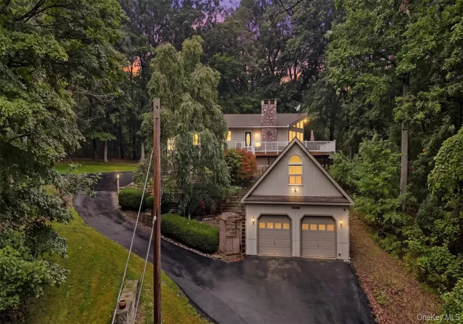 94 Jean Ridge Road, Mount Hope, NY, 3 Bedrooms Bedrooms, 10 Rooms Rooms,2 BathroomsBathrooms,Residential,For Rent,Jean Ridge,0,1053626 94 Jean Ridge Road, Mount Hope, NY, 3 Bedrooms Bedrooms, 10 Rooms Rooms,2 BathroomsBathrooms,Residential,For Rent,Jean Ridge,0,1053626