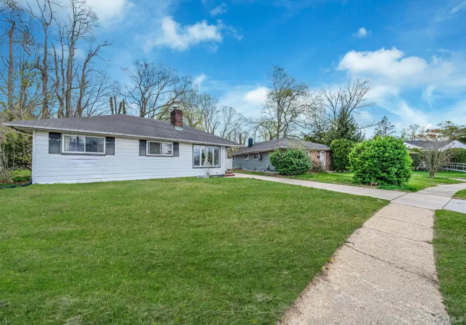 243 Coventry Road, Hempstead, NY, 3 Bedrooms Bedrooms, 6 Rooms Rooms,1 BathroomBathrooms,Residential,For Rent,Coventry,0,1054564 243 Coventry Road, Hempstead, NY, 3 Bedrooms Bedrooms, 6 Rooms Rooms,1 BathroomBathrooms,Residential,For Rent,Coventry,0,1054564