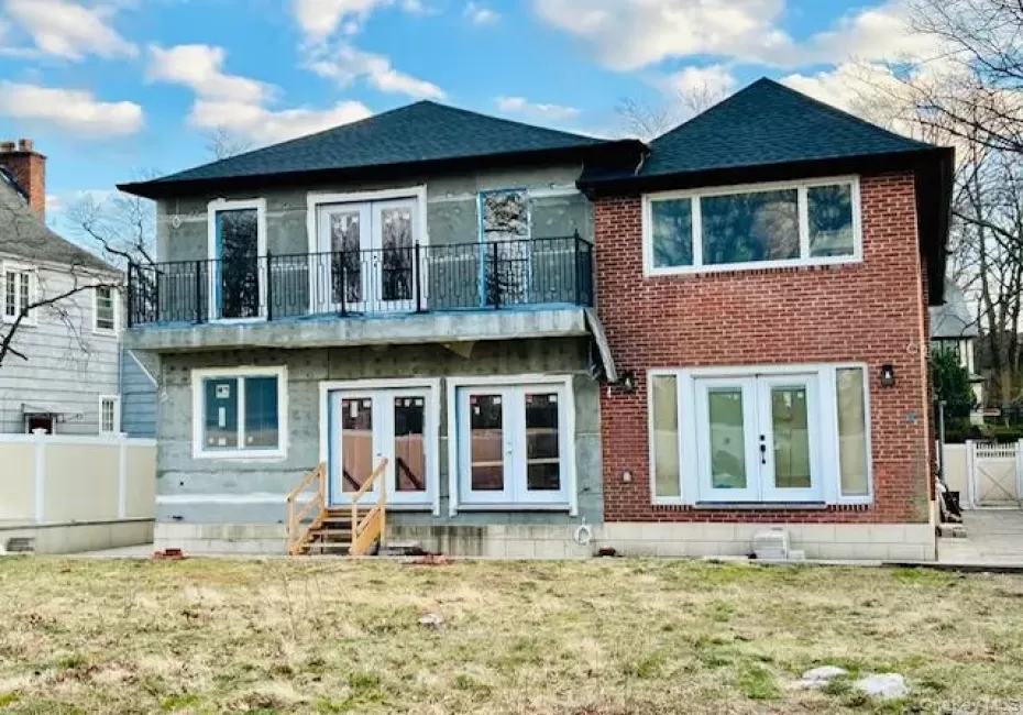 175-25 Devonshire Road, New York, NY, 7 Bedrooms Bedrooms, 12 Rooms Rooms,7 BathroomsBathrooms,Residential,For Rent,Devonshire,0,1054625 175-25 Devonshire Road, New York, NY, 7 Bedrooms Bedrooms, 12 Rooms Rooms,7 BathroomsBathrooms,Residential,For Rent,Devonshire,0,1054625